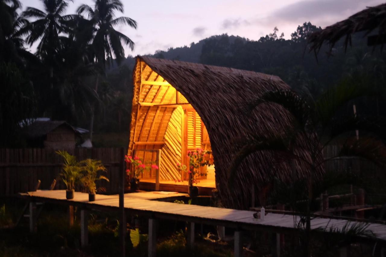 Palayan Paradise Huts San Vicente  Buitenkant foto