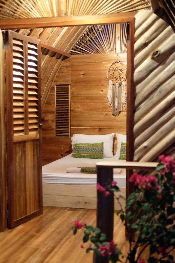 Palayan Paradise Huts San Vicente  Buitenkant foto