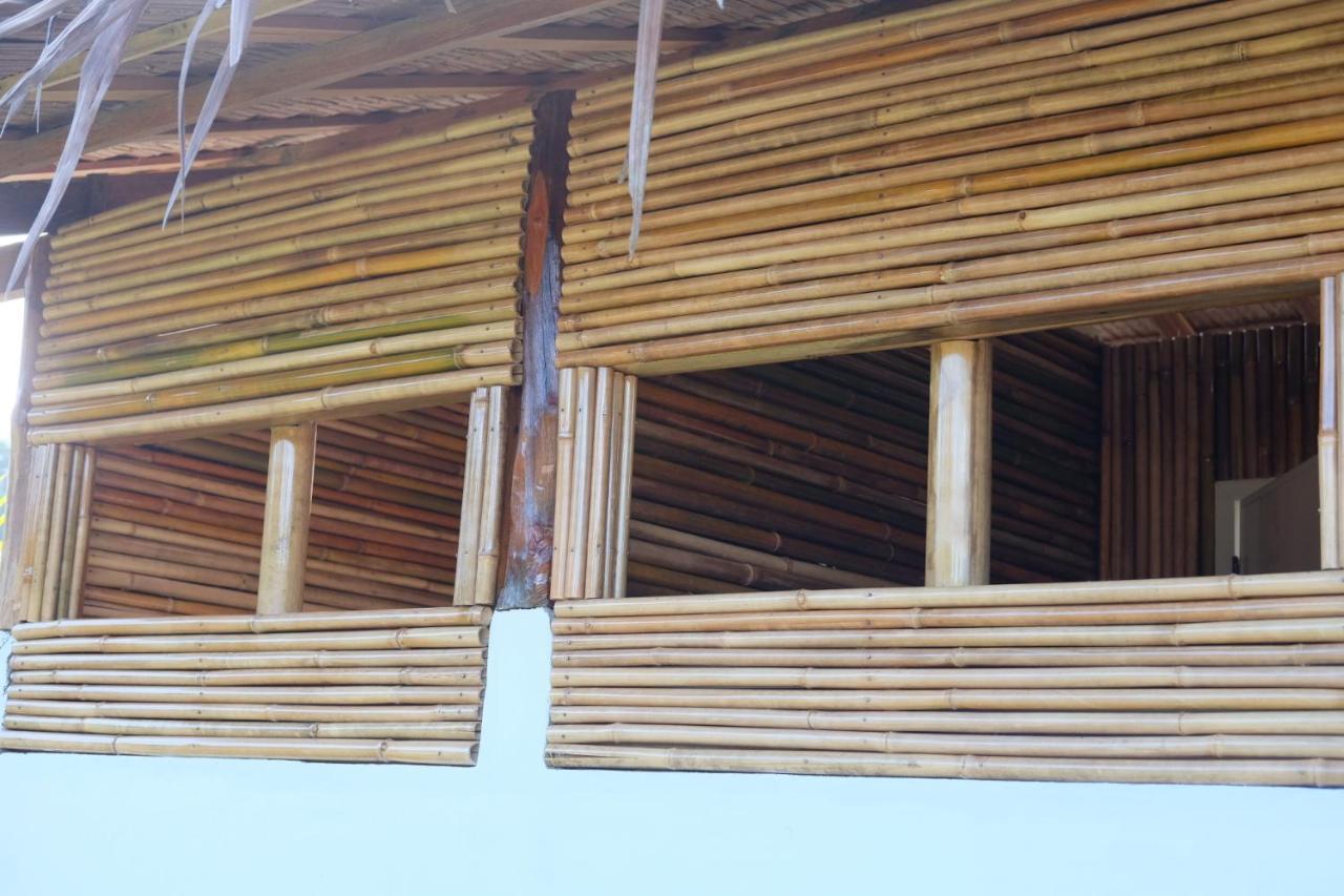 Palayan Paradise Huts San Vicente  Buitenkant foto